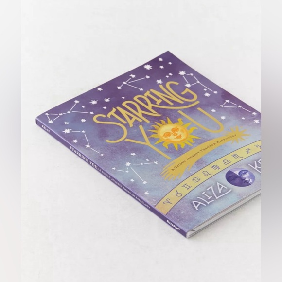 NWT Starring You: A Guided Journey Through Astrology by Aliza Kelly - Picture 3 of 6